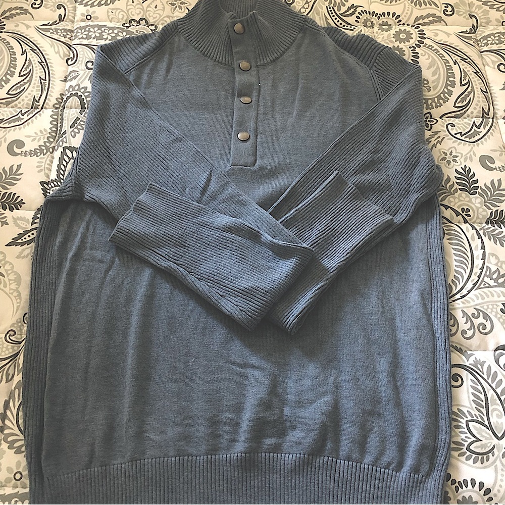 Men’s Banana Republic high neck sweater